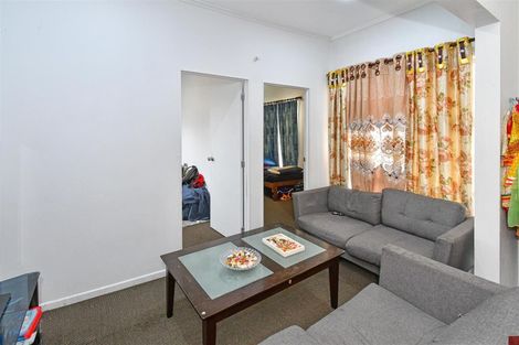 Photo of property in 129 Rangitoto Road, Papatoetoe, Auckland, 2025