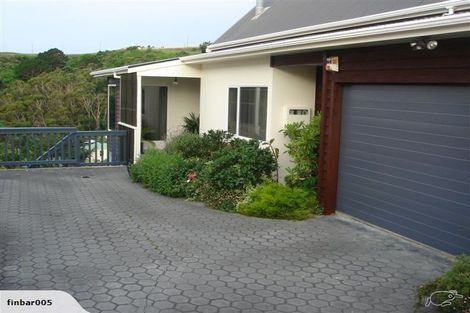 Photo of property in 14b Bay Lair Grove, Island Bay, Wellington, 6023