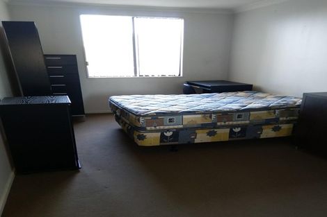 Photo of property in 1r/160 Symonds Street, Eden Terrace, Auckland, 1010