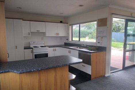 Photo of property in 16 Severn Street, Green Island, Dunedin, 9018