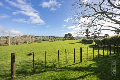 Photo of property in 1224 State Highway 16, Waimauku, 0883