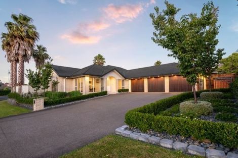 Photo of property in 2 Brailsford Court, Dannemora, Auckland, 2016