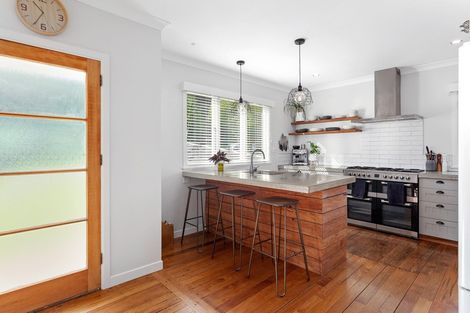 Photo of property in 64 Valley Road, Whakatane, 3120