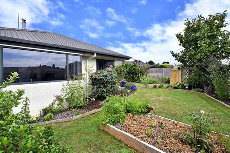 Photo of property in 21 Malthouse Crescent, Brightwater, 7022