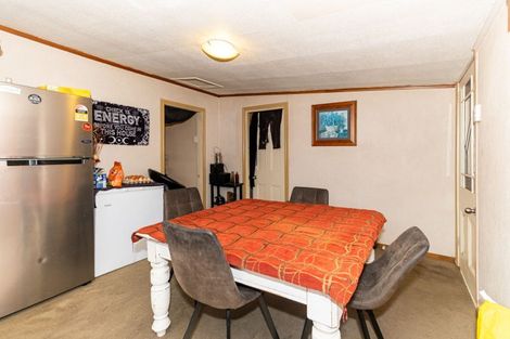 Photo of property in 225 Talbot Street, Geraldine, 7930