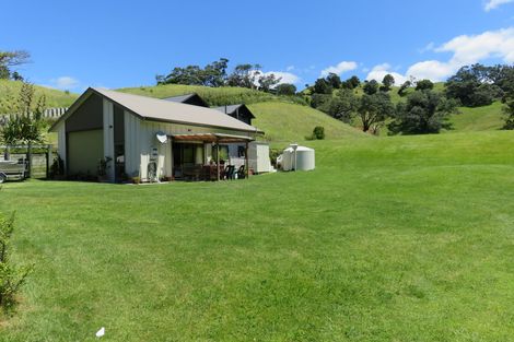Photo of property in 18 Motutara Road, Oakura, Hikurangi, 0184
