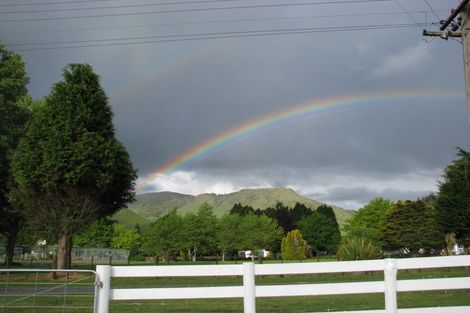 Photo of property in 8 Terrace Street, Matawai, 4075