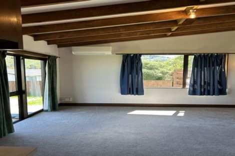 Photo of property in 165 Mitchell Street, Brooklyn, Wellington, 6021