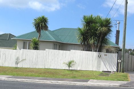 Photo of property in 1/55 Verran Road, Birkenhead, Auckland, 0626