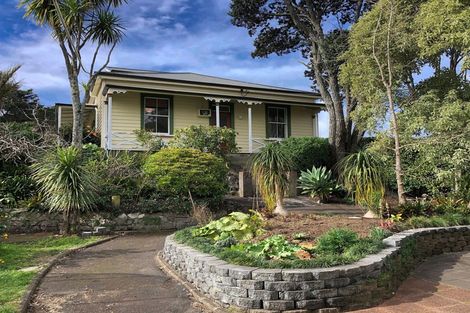 Photo of property in 62 Church Street, Devonport, Auckland, 0624