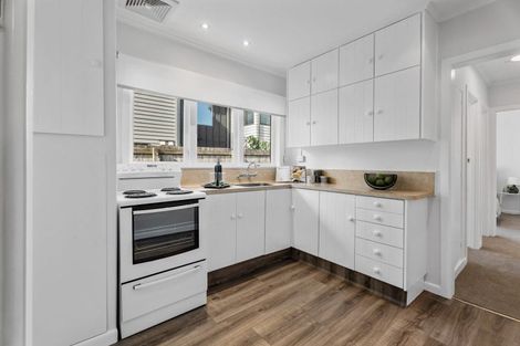 Photo of property in 3/39 Tawhiri Road, One Tree Hill, Auckland, 1061