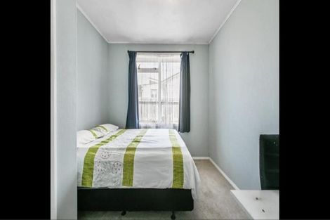 Photo of property in 70 Mcannalley Street, Manurewa East, Auckland, 2102