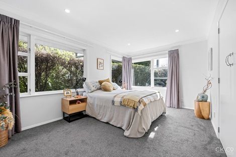 Photo of property in 5 Chilton Grove, Hutt Central, Lower Hutt, 5010