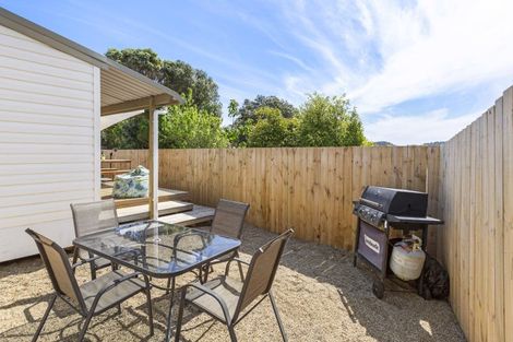 Photo of property in 9a Rakaunui Street, Raglan, 3297