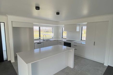 Photo of property in 16 Maison Way, Rangatira Park, Taupo, 3330