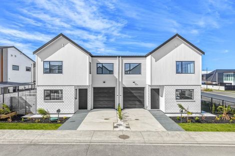 Photo of property in 12 Ocean Breeze Avenue, Hobsonville, 0616