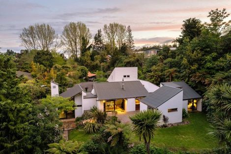 Photo of property in 25 Cranwell Place, Hillcrest, Hamilton, 3216