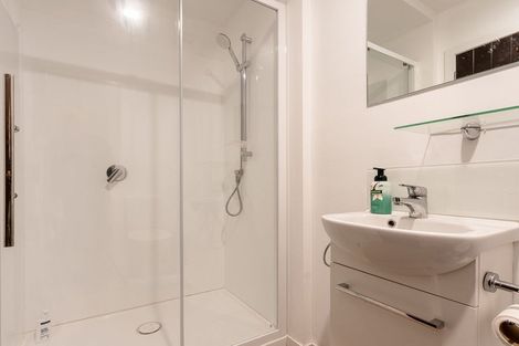 Photo of property in 48 Kotare Street, Waikanae, 5036