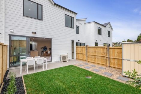 Photo of property in 17 Cambie Avenue, Red Beach, 0932