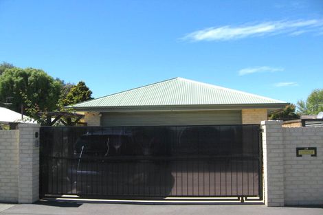 Photo of property in 28 Trafalgar Street, St Albans, Christchurch, 8014