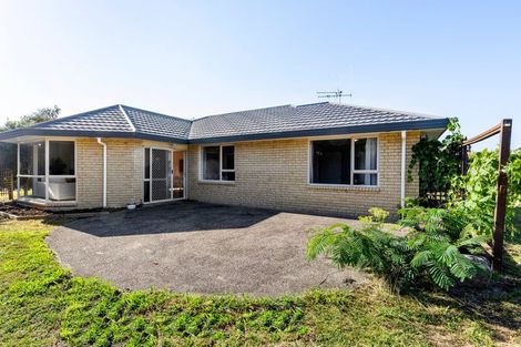 Photo of property in 10 Kimiora Close, Fairview Downs, Hamilton, 3214