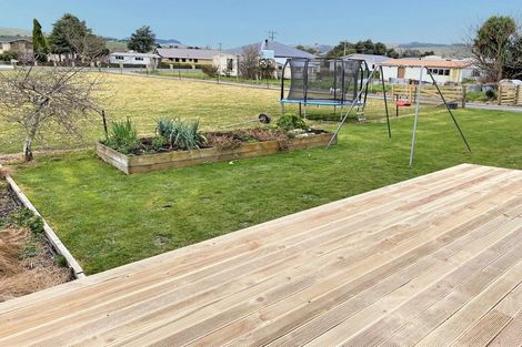 Photo of property in 11 Burns Street, Owaka, 9535