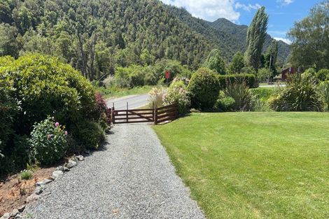 Photo of property in 702-708 Mangles Vly Road, Mangles Valley, Murchison, 7077