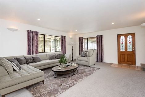 Photo of property in 76a Alexander Street, Cockle Bay, Auckland, 2014