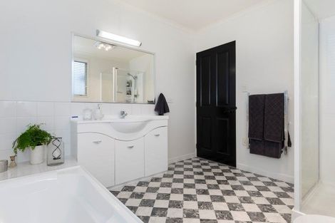 Photo of property in 77 Grace Road, Tauranga South, Tauranga, 3112