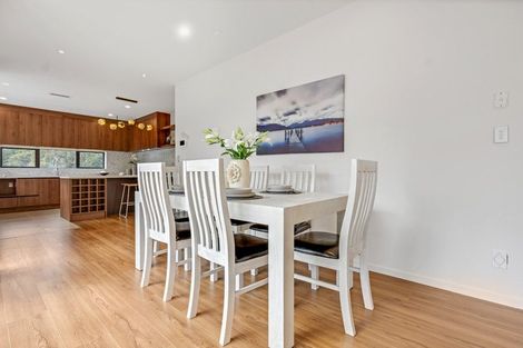 Photo of property in 25 Tannaghmore Drive, Flat Bush, Auckland, 2019