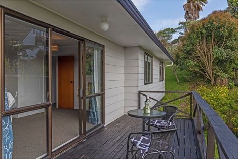 Photo of property in 6 Beverley Road, Stanmore Bay, Whangaparaoa, 0932