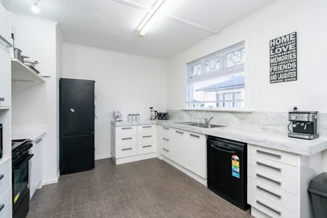 Photo of property in 25 Beatty Street, Strathern, Invercargill, 9812