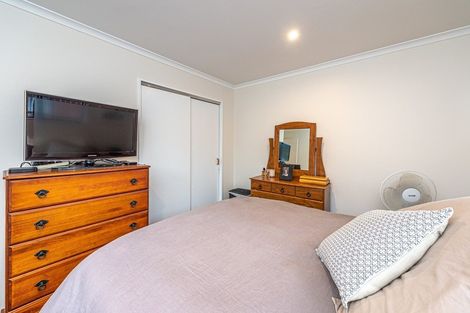 Photo of property in 1 Loader Place, Tawhero, Whanganui, 4501