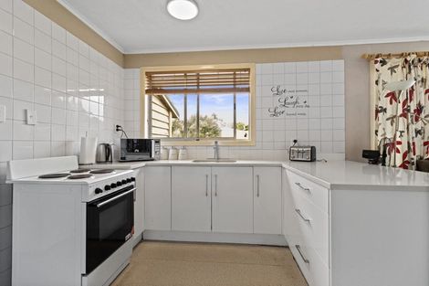 Photo of property in 11a Anthony Crescent, Bader, Hamilton, 3206