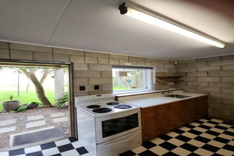 Photo of property in 2/13 May Street, Hamilton East, Hamilton, 3216