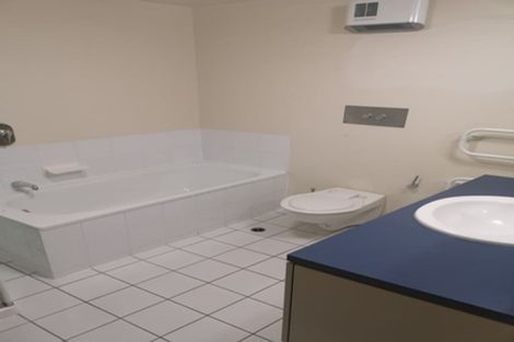 Photo of property in 21 Cambridge Terrace, Christchurch Central, Christchurch, 8013