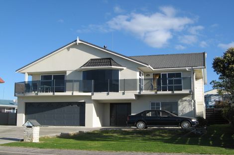 Photo of property in 136 Ocean Road, Ohope, 3121