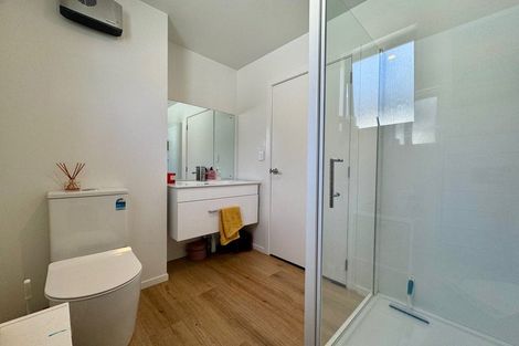 Photo of property in 2/20 Ballinger Place, Carterton, 5713