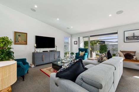 Photo of property in 31 Saint Pauls Drive, Brookfield, Tauranga, 3110