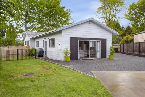 Photo of property in 4 Yasmin Lane, Kinloch, Taupo, 3377