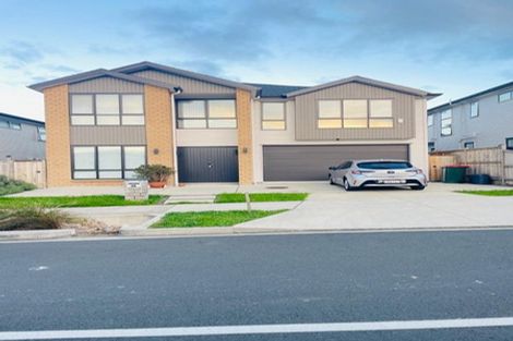 Photo of property in 54 Drumbuoy Drive, Flat Bush, Auckland, 2019
