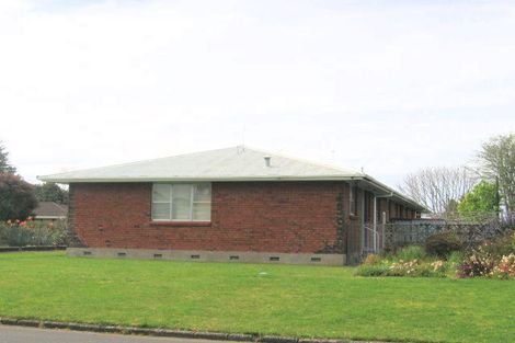 Photo of property in 1/64 Myres Street, Otumoetai, Tauranga, 3110