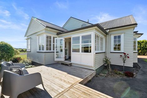 Photo of property in 387 Smart Road, Hillsborough, New Plymouth, 4372