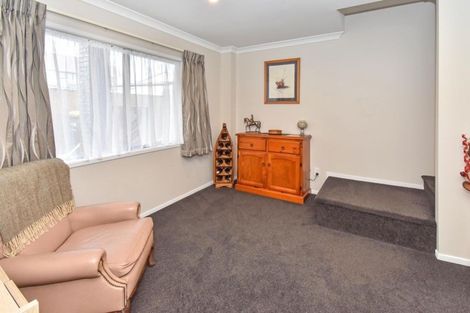 Photo of property in 19 Stella Drive, Clarks Beach, 2122