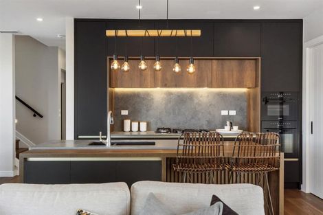 Photo of property in 20 Beach Road, Castor Bay, Auckland, 0620