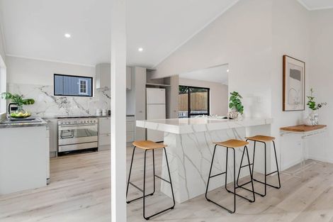 Photo of property in 175 Mahurangi East Road, Snells Beach, 0920