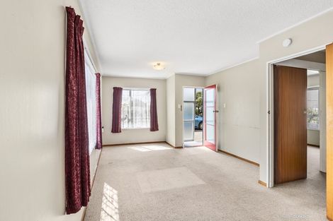 Photo of property in 1/218 Onepu Road, Lyall Bay, Wellington, 6022