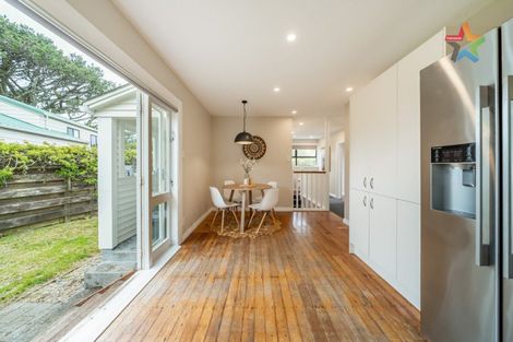 Photo of property in 12 Montgomery Avenue, Karori, Wellington, 6012