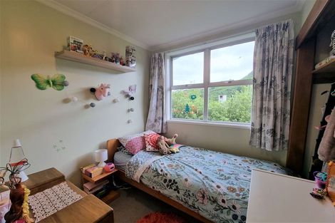 Photo of property in 71a Kent Street, Picton, 7220