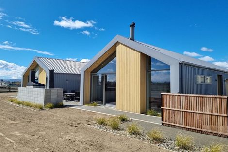 Photo of property in 21 Peak Drive, Twizel, 7901